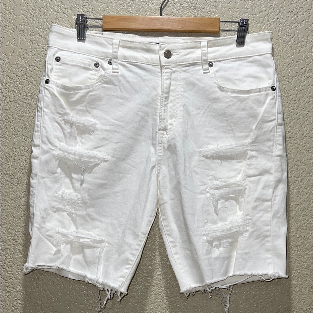 Aeropostale Men's White Distressed Jean Shorts